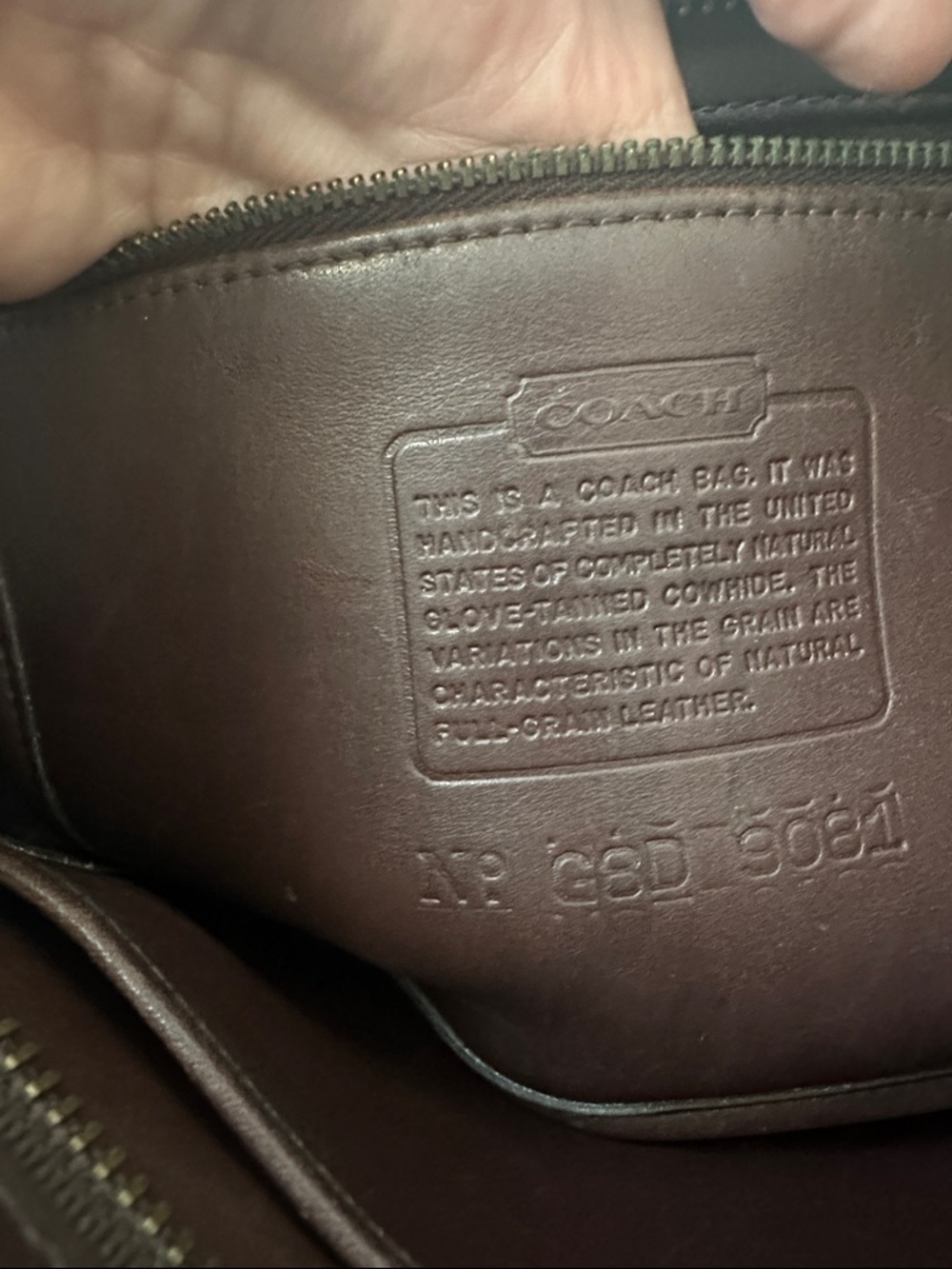 Vintage Coach “Tribeca” style 9081
Mahogany Small Satchel - Picture 5 of 7